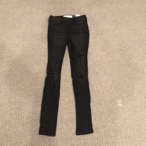 hollister black ripped jeans